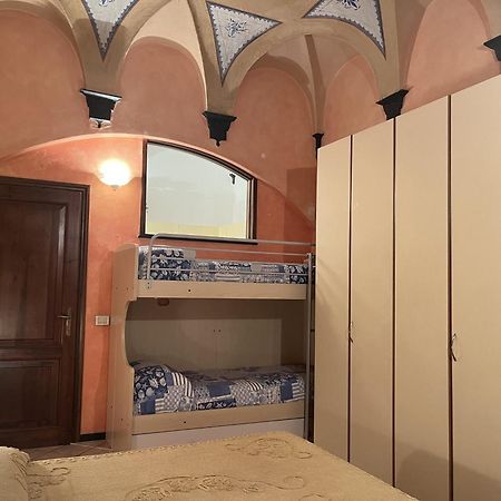 Casa Nives Apartment Imperia Bagian luar foto